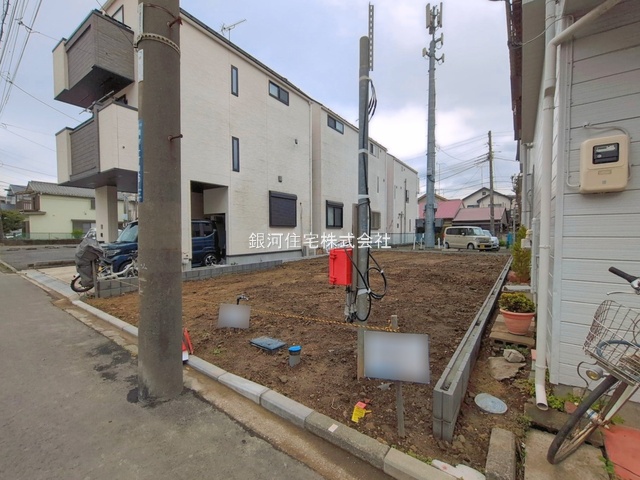 G00393664 神奈川県横浜市磯子区岡村１丁目 新築一戸建て 4780万円 土地面積112.96m² (約34.17坪) 建物面積100.19m² (約30.30坪) 間取り４ＬＤＫ 築年月2026年11月【外観15】