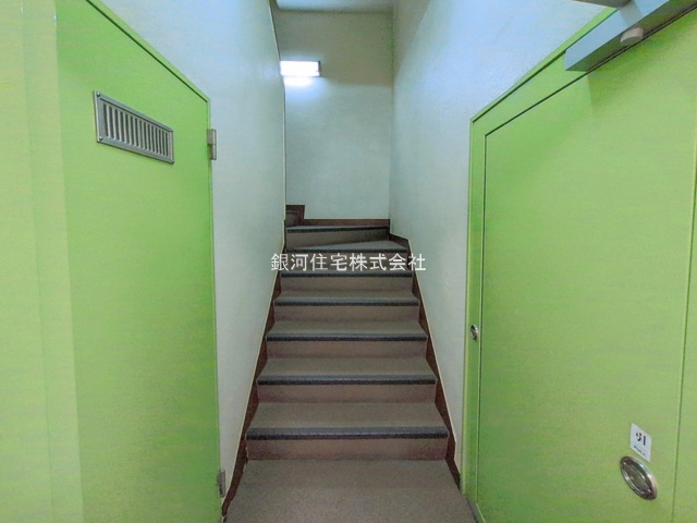 G00393688 神奈川県横浜市戸塚区品濃町 中古マンション 1799万円 専有面積48.22m² (約14.58坪) 間取り１ＬＤＫ 所在階5階 築年月1982年12月(築43年)【外観15】