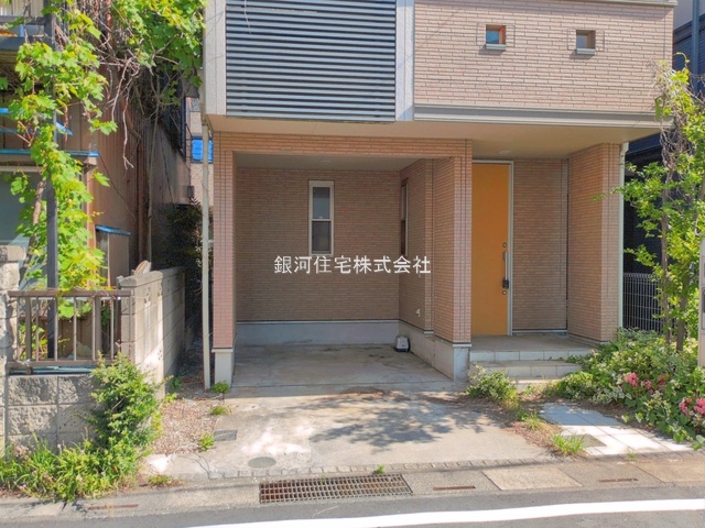 G00393692 埼玉県川口市大字伊刈 中古一戸建て 2899万円 土地面積67.92m² (約20.54坪) 建物面積96.12m² (約29.07坪) 間取り４ＬＤＫ 築年月2007年09月(築18年)【外観5】