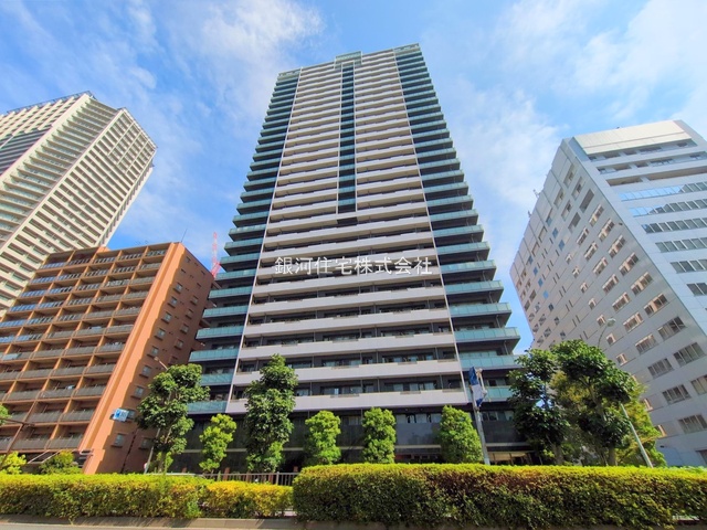 G00393709 東京都港区港南３丁目 中古マンション 1億7800万円 専有面積77.47m² (約23.43坪) 間取り３ＬＤＫ 所在階13階 築年月2006年10月(築19年)【外観6】