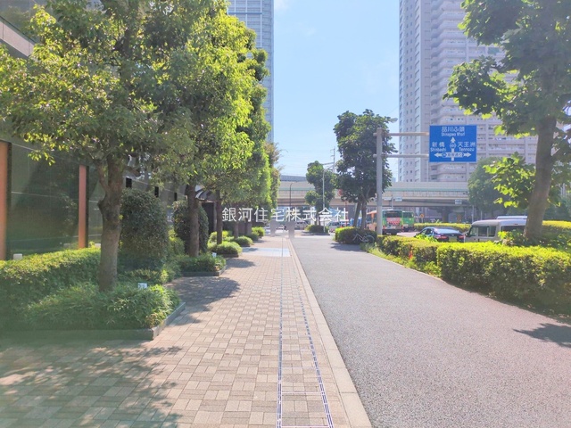 G00393709 東京都港区港南３丁目 中古マンション 1億7800万円 専有面積77.47m² (約23.43坪) 間取り３ＬＤＫ 所在階13階 築年月2006年10月(築19年)【外観10】