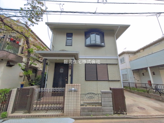 G00393712 埼玉県新座市野寺１丁目 中古一戸建て 2880万円 土地面積107.16m² (約32.41坪) 建物面積106.14m² (約32.10坪) 間取り３ＬＤＫ 築年月1993年10月(築32年)【外観8】