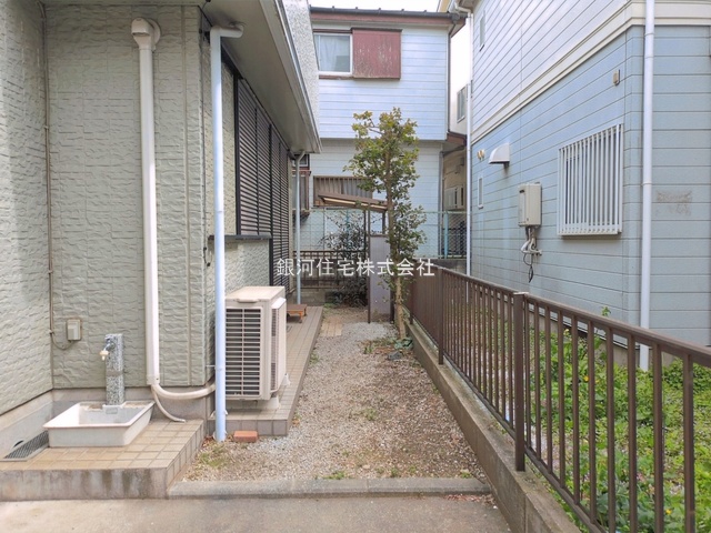 G00393712 埼玉県新座市野寺１丁目 中古一戸建て 2880万円 土地面積107.16m² (約32.41坪) 建物面積106.14m² (約32.10坪) 間取り３ＬＤＫ 築年月1993年10月(築32年)【外観15】