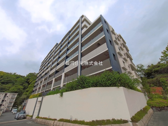G00393714 神奈川県鎌倉市岩瀬 中古マンション 3790万円 専有面積67.46m² (約20.40坪) 間取り３ＬＤＫ 所在階5階 築年月2010年04月(築16年)【外観2】
