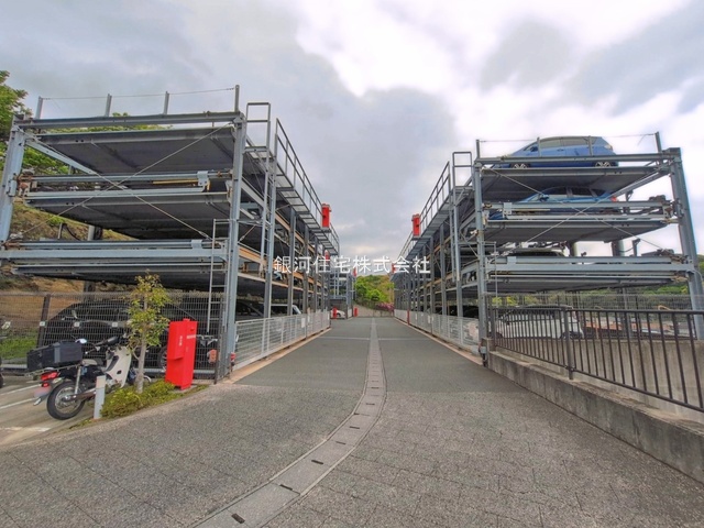 G00393714 神奈川県鎌倉市岩瀬 中古マンション 3790万円 専有面積67.46m² (約20.40坪) 間取り３ＬＤＫ 所在階5階 築年月2010年04月(築16年)【外観8】