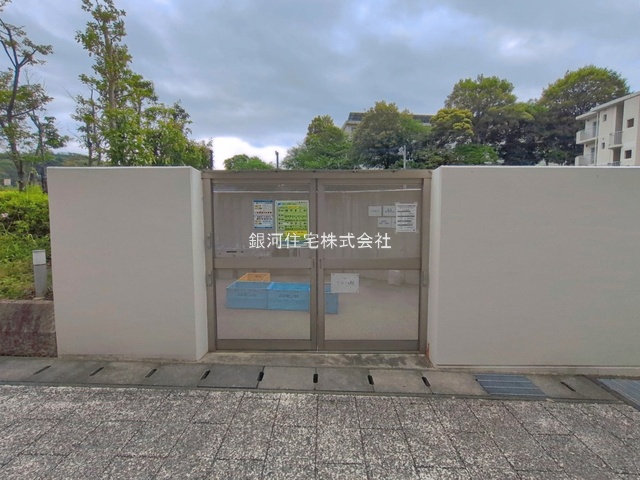 G00393714 神奈川県鎌倉市岩瀬 中古マンション 3790万円 専有面積67.46m² (約20.40坪) 間取り３ＬＤＫ 所在階5階 築年月2010年04月(築16年)【外観11】