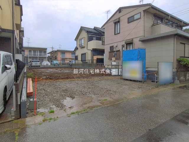 G00393717 埼玉県草加市稲荷４丁目 新築一戸建て 4880万円 土地面積168.64m² (約51.01坪) 建物面積109.71m² (約33.18坪) 間取り４ＬＤＫ 築年月2026年08月【外観7】