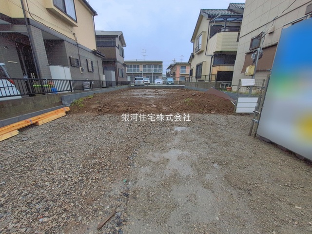 G00393717 埼玉県草加市稲荷４丁目 新築一戸建て 4880万円 土地面積168.64m² (約51.01坪) 建物面積109.71m² (約33.18坪) 間取り４ＬＤＫ 築年月2026年08月【外観10】
