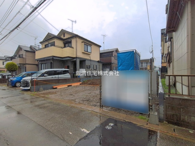 G00393717 埼玉県草加市稲荷４丁目 新築一戸建て 4880万円 土地面積168.64m² (約51.01坪) 建物面積109.71m² (約33.18坪) 間取り４ＬＤＫ 築年月2026年08月【外観12】