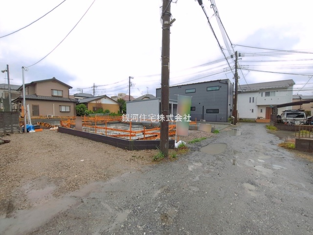G00393720 埼玉県さいたま市見沼区堀崎町 新築一戸建て 4580万円 土地面積95.73m² (約28.95坪) 建物面積99.09m² (約29.97坪) 間取り３ＳＬＤＫ 築年月2026年09月【外観6】