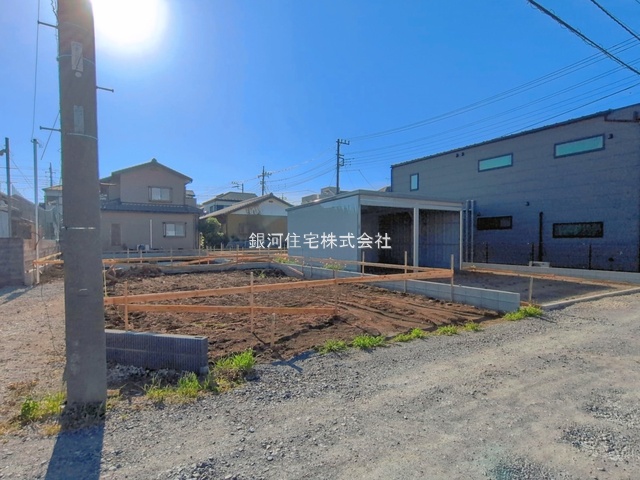 G00393720 埼玉県さいたま市見沼区堀崎町 新築一戸建て 4580万円 土地面積95.73m² (約28.95坪) 建物面積99.09m² (約29.97坪) 間取り３ＳＬＤＫ 築年月2026年09月【外観8】