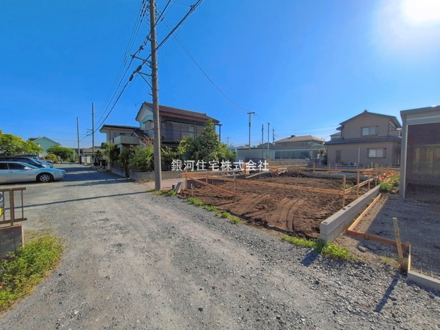 G00393720 埼玉県さいたま市見沼区堀崎町 新築一戸建て 4580万円 土地面積95.73m² (約28.95坪) 建物面積99.09m² (約29.97坪) 間取り３ＳＬＤＫ 築年月2026年09月【外観10】