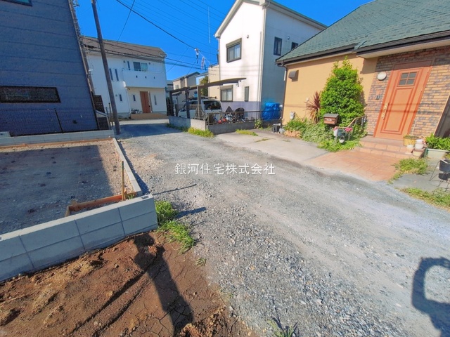 G00393720 埼玉県さいたま市見沼区堀崎町 新築一戸建て 4580万円 土地面積95.73m² (約28.95坪) 建物面積99.09m² (約29.97坪) 間取り３ＳＬＤＫ 築年月2026年09月【外観13】