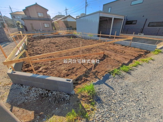 G00393720 埼玉県さいたま市見沼区堀崎町 新築一戸建て 4580万円 土地面積95.73m² (約28.95坪) 建物面積99.09m² (約29.97坪) 間取り３ＳＬＤＫ 築年月2026年09月【外観15】
