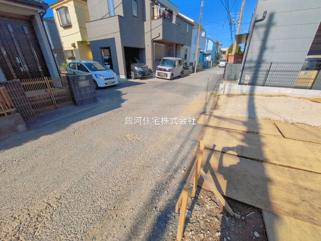 G00393722 埼玉県さいたま市見沼区堀崎町 新築一戸建て 4780万円 土地面積102.66m² (約31.05坪) 建物面積100.27m² (約30.33坪) 築年月2026年09月【外観14】