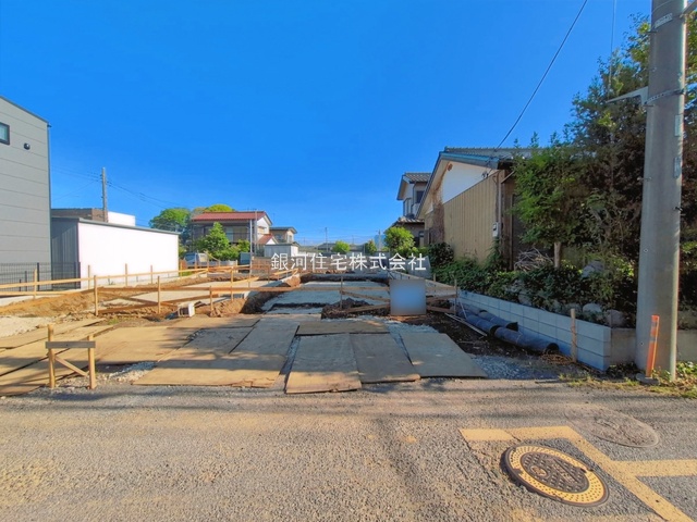 G00393722 埼玉県さいたま市見沼区堀崎町 新築一戸建て 4780万円 土地面積102.66m² (約31.05坪) 建物面積100.27m² (約30.33坪) 築年月2026年09月【外観17】