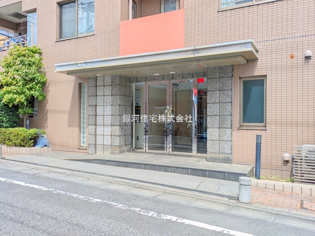 G00393728 東京都板橋区小茂根１丁目 中古マンション 1億6500万円 専有面積105.39m² (約31.88坪) 間取り３ＬＤＫ 所在階4階 築年月2000年02月(築26年)【外観3】