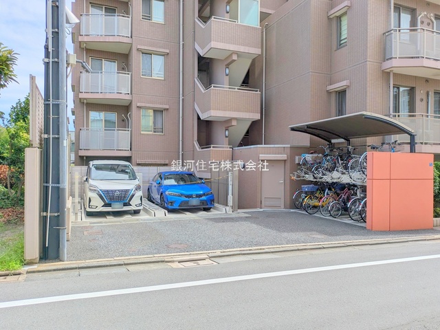 G00393728 東京都板橋区小茂根１丁目 中古マンション 1億6500万円 専有面積105.39m² (約31.88坪) 間取り３ＬＤＫ 所在階4階 築年月2000年02月(築26年)【外観6】