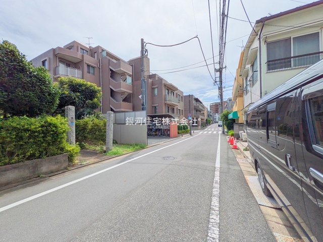 G00393728 東京都板橋区小茂根１丁目 中古マンション 1億6500万円 専有面積105.39m² (約31.88坪) 間取り３ＬＤＫ 所在階4階 築年月2000年02月(築26年)【外観7】