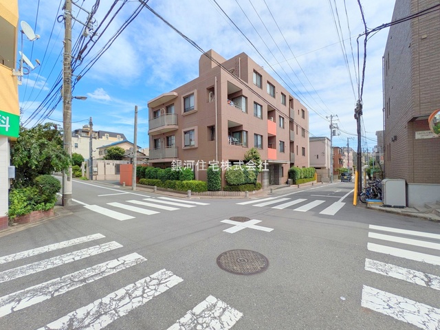 G00393728 東京都板橋区小茂根１丁目 中古マンション 1億6500万円 専有面積105.39m² (約31.88坪) 間取り３ＬＤＫ 所在階4階 築年月2000年02月(築26年)【外観8】