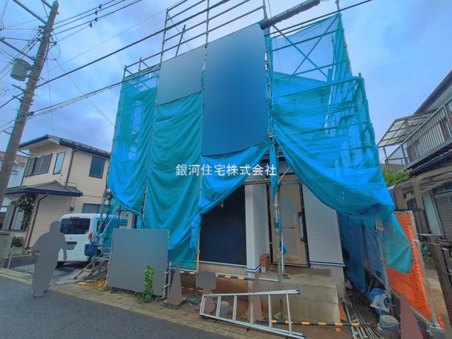 G00394513 神奈川県横浜市旭区白根７丁目 新築一戸建て 5480万円 土地面積134.36m² (約40.64坪) 建物面積101.02m² (約30.55坪) 間取り４ＬＤＫ 築年月2026年07月【外観2】