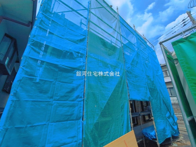 G00394513 神奈川県横浜市旭区白根７丁目 新築一戸建て 5480万円 土地面積134.36m² (約40.64坪) 建物面積101.02m² (約30.55坪) 間取り４ＬＤＫ 築年月2026年07月【外観7】