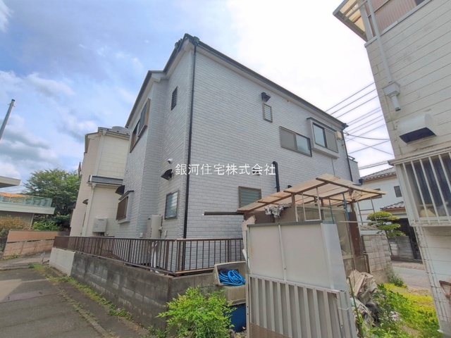 G00394558 東京都府中市住吉町３丁目 中古一戸建て 4090万円 土地面積66.19m² (約20.02坪) 建物面積95.95m² (約29.02坪) 間取り３ＬＤＫ 築年月1994年09月(築31年)【外観5】