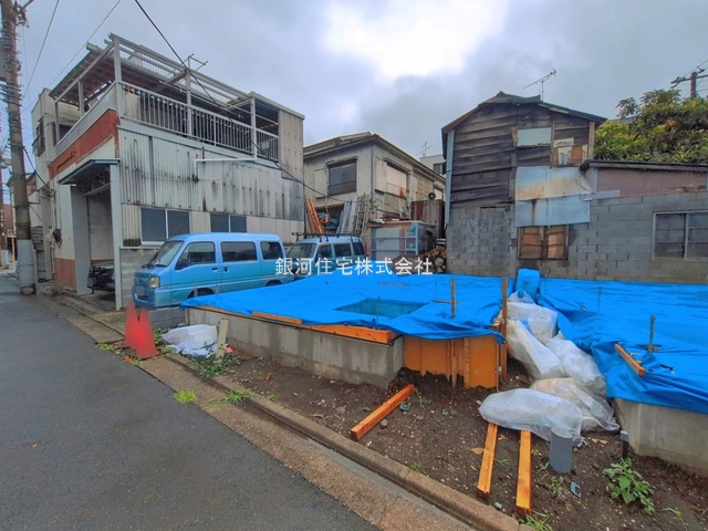 G00394638 東京都品川区旗の台２丁目 新築一戸建て 9280万円 土地面積40.54m² (約12.26坪) 建物面積64.45m² (約19.49坪) 築年月2026年09月【外観2】