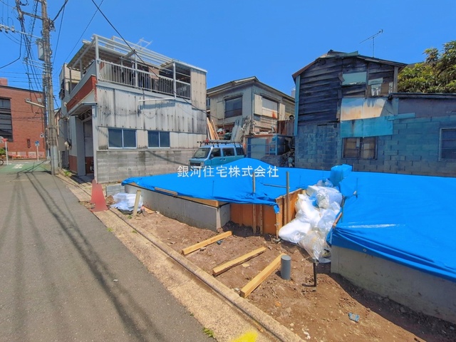 G00394638 東京都品川区旗の台２丁目 新築一戸建て 9280万円 土地面積40.54m² (約12.26坪) 建物面積64.45m² (約19.49坪) 築年月2026年09月【外観7】