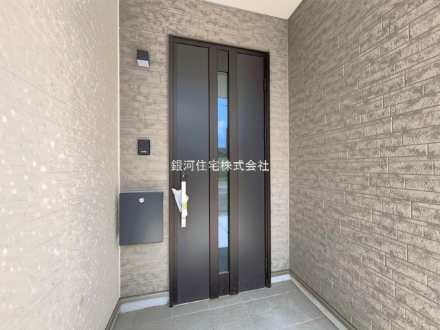 G00395004 千葉県流山市加５丁目 新築一戸建て 3390万円 土地面積80.62m² (約24.38坪) 建物面積86.94m² (約26.29坪) 間取り３ＬＫ 築年月2026年07月(築１年以内)【外観5】