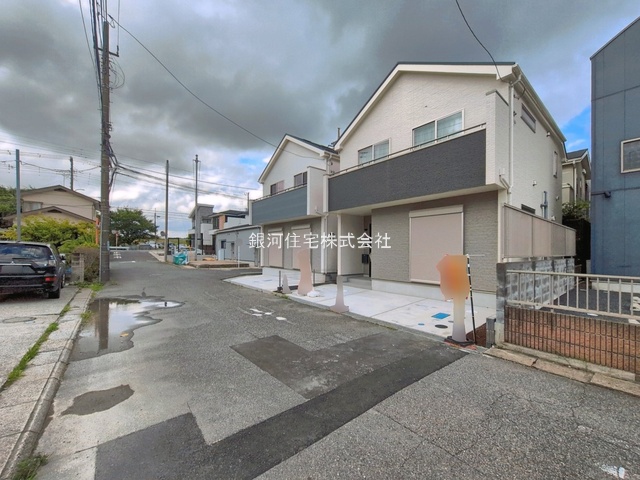G00395004 千葉県流山市加５丁目 新築一戸建て 3390万円 土地面積80.62m² (約24.38坪) 建物面積86.94m² (約26.29坪) 間取り３ＬＫ 築年月2026年07月(築１年以内)【外観11】