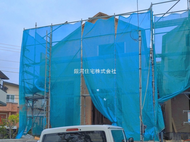 G00395125 神奈川県海老名市国分南３丁目 新築一戸建て 6190万円 土地面積133.74m² (約40.45坪) 建物面積104.33m² (約31.55坪) 間取り３ＳＬＤＫ 築年月2026年08月【外観13】