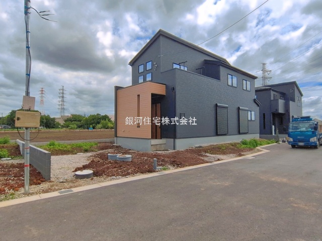 G00395160 千葉県船橋市旭町５丁目 新築一戸建て 4590万円 土地面積165.47m² (約50.05坪) 建物面積99.99m² (約30.24坪) 間取り４ＬＤＫ 築年月2026年07月(築１年以内)【外観8】