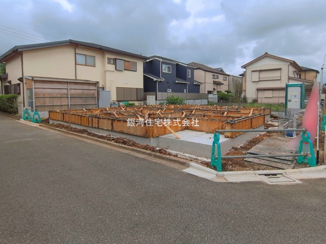 G00395281 千葉県船橋市南三咲２丁目 新築一戸建て 3490万円 土地面積91.27m² (約27.60坪) 建物面積89.84m² (約27.17坪) 間取り３ＬＤＫ 築年月2026年09月