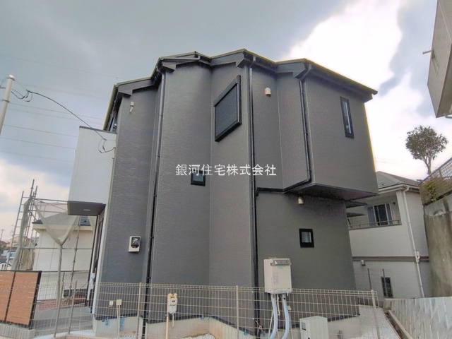 G00395284 神奈川県横浜市旭区東希望が丘 新築一戸建て 5390万円 土地面積118.48m² (約35.84坪) 建物面積92.11m² (約27.86坪) 間取り４ＬＤＫ 築年月2026年05月(築１年以内)【外観12】