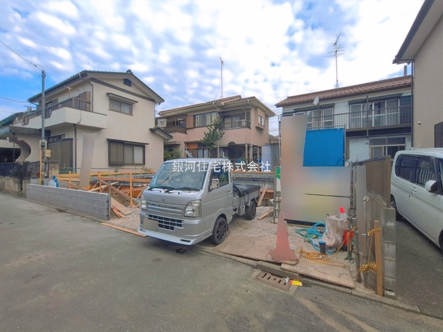 G00395300 埼玉県北本市石戸４丁目 新築一戸建て 3190万円 土地面積124.62m² (約37.69坪) 建物面積107.65m² (約32.56坪) 間取り４ＬＤＫ 築年月2026年10月【外観2】