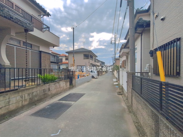 G00395300 埼玉県北本市石戸４丁目 新築一戸建て 3190万円 土地面積124.62m² (約37.69坪) 建物面積107.65m² (約32.56坪) 間取り４ＬＤＫ 築年月2026年10月【外観3】