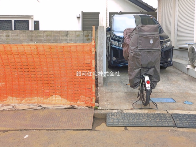 G00395304 東京都三鷹市井口４丁目 新築一戸建て 6380万円 土地面積93.18m² (約28.18坪) 建物面積74.11m² (約22.41坪) 間取り３ＬＤＫ 築年月2026年11月【外観6】