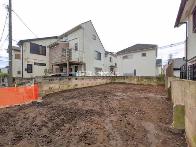 G00395304 東京都三鷹市井口４丁目 新築一戸建て 6380万円 土地面積93.18m² (約28.18坪) 建物面積74.11m² (約22.41坪) 間取り３ＬＤＫ 築年月2026年11月【外観8】