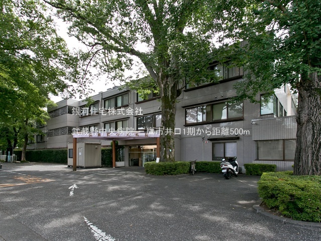 G00395304 東京都三鷹市井口４丁目 新築一戸建て 6380万円 土地面積93.18m² (約28.18坪) 建物面積74.11m² (約22.41坪) 間取り３ＬＤＫ 築年月2026年11月【周辺環境】武蔵野中央病院