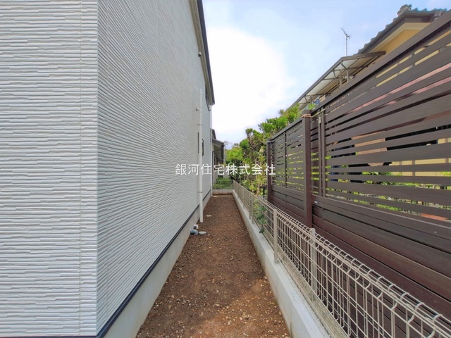 G00395305 東京都八王子市北野台３丁目 新築一戸建て 5199万円 土地面積195.26m² (約59.06坪) 建物面積111.79m² (約33.81坪) 間取り４ＬＤＫ 築年月2026年06月(築１年以内)【外観5】