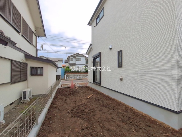 G00395305 東京都八王子市北野台３丁目 新築一戸建て 5199万円 土地面積195.26m² (約59.06坪) 建物面積111.79m² (約33.81坪) 間取り４ＬＤＫ 築年月2026年06月(築１年以内)【外観18】