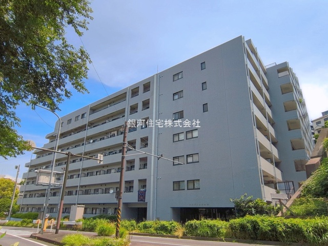 G00395320 神奈川県横浜市金沢区富岡東１丁目 中古マンション 3099万円 専有面積86.39m² (約26.13坪) 間取り３ＬＤＫ 所在階4階 築年月1990年03月(築36年)【外観2】