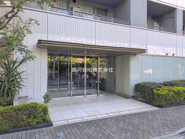 G00395355 東京都北区東十条３丁目 中古マンション 5780万円 専有面積40.21m² (約12.16坪) 間取り１ＬＤＫ 所在階10階 築年月2007年02月(築19年)【外観3】