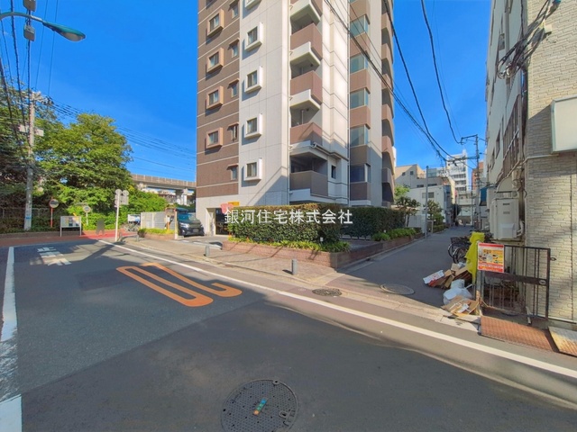 G00395355 東京都北区東十条３丁目 中古マンション 5780万円 専有面積40.21m² (約12.16坪) 間取り１ＬＤＫ 所在階10階 築年月2007年02月(築19年)【外観11】