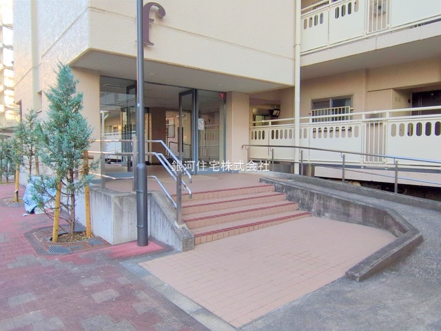 G00395437 神奈川県横浜市南区六ツ川３丁目 中古マンション 2099万円 専有面積68.83m² (約20.82坪) 間取り３ＬＤＫ 所在階6階 築年月1977年11月(築48年)【外観3】