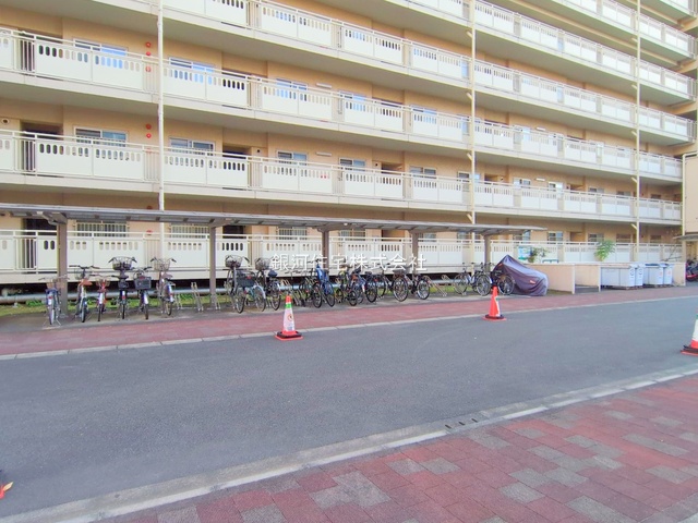 G00395437 神奈川県横浜市南区六ツ川３丁目 中古マンション 2099万円 専有面積68.83m² (約20.82坪) 間取り３ＬＤＫ 所在階6階 築年月1977年11月(築48年)【外観13】