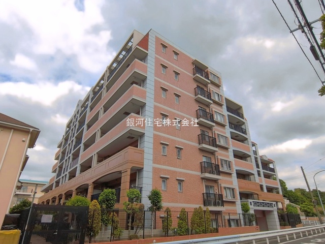 G00395531 神奈川県横浜市保土ヶ谷区上菅田町 中古マンション 2999万円 専有面積73.69m² (約22.29坪) 間取り３ＬＤＫ 所在階3階 築年月2008年02月(築18年)【外観2】