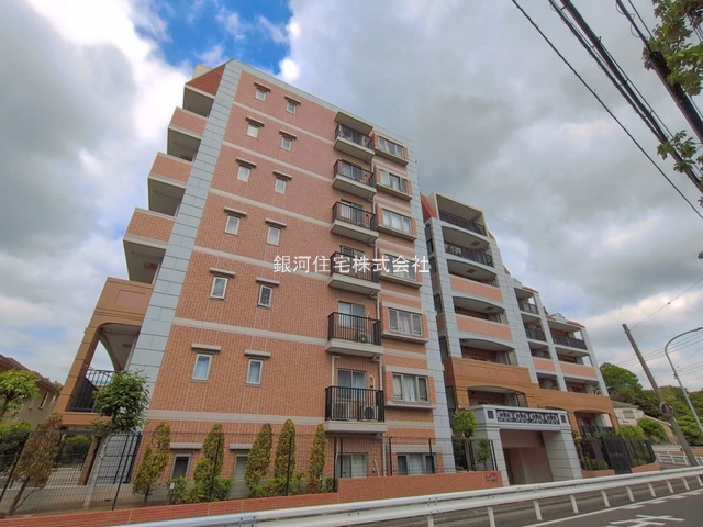 G00395531 神奈川県横浜市保土ヶ谷区上菅田町 中古マンション 2999万円 専有面積73.69m² (約22.29坪) 間取り３ＬＤＫ 所在階3階 築年月2008年02月(築18年)【外観6】