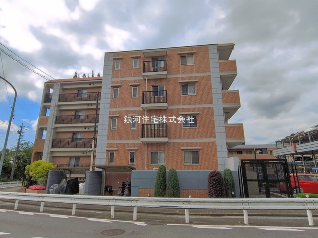 G00395531 神奈川県横浜市保土ヶ谷区上菅田町 中古マンション 2999万円 専有面積73.69m² (約22.29坪) 間取り３ＬＤＫ 所在階3階 築年月2008年02月(築18年)【外観12】